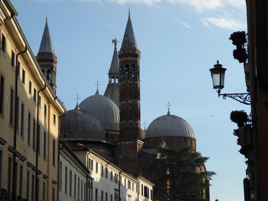 Residenza Carducci Padova Bed & Breakfast Exterior foto
